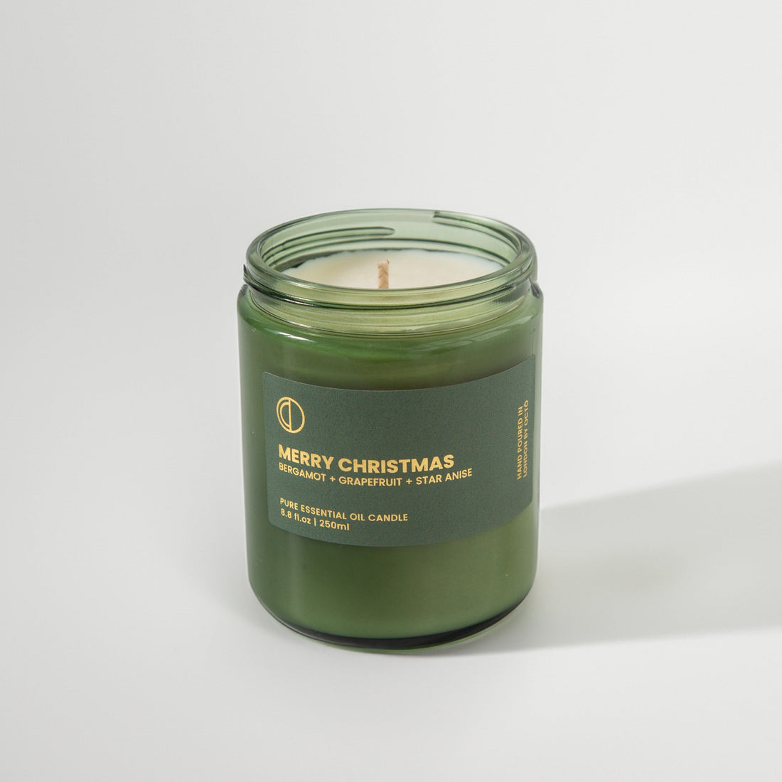 Merry Christmas (Bergamot + Cinnamon + Grapefruit + Bitter Orange + Star Anise) | Green Jar Candle