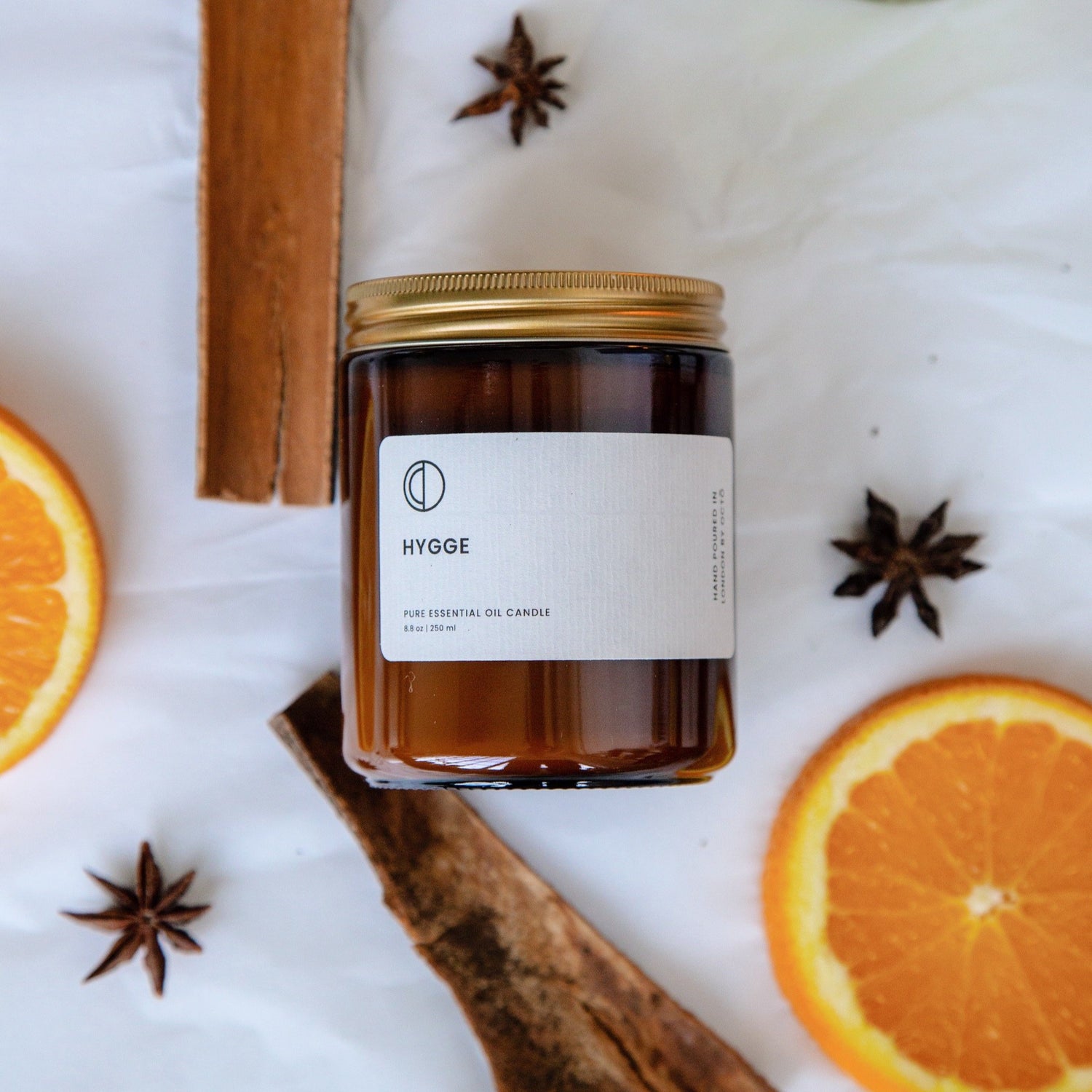 Hygge candle (Orange + Spices)